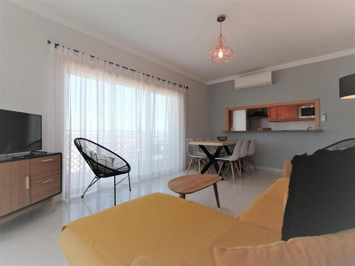 All Seasons Beach Apartment Espirito Santo ポルティマン エクステリア 写真